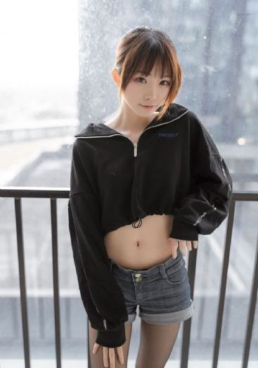 三个姑妈一个侄