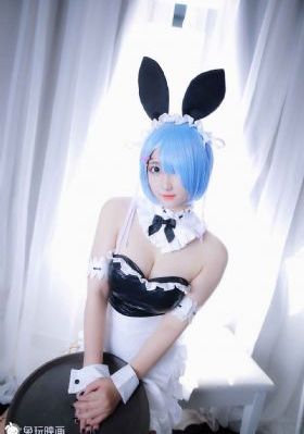 动车女服务员艳遇bd
